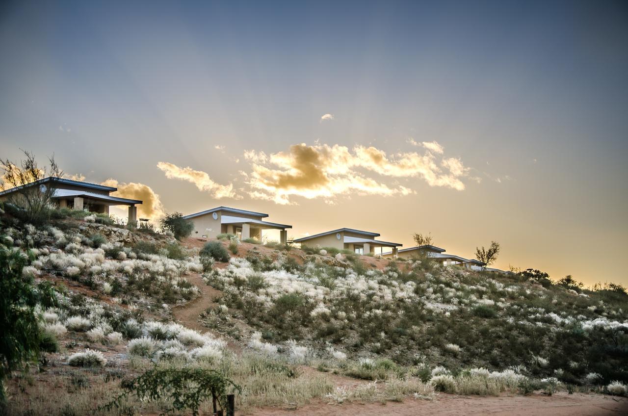 Kgalagadi Lodge Askham Экстерьер фото