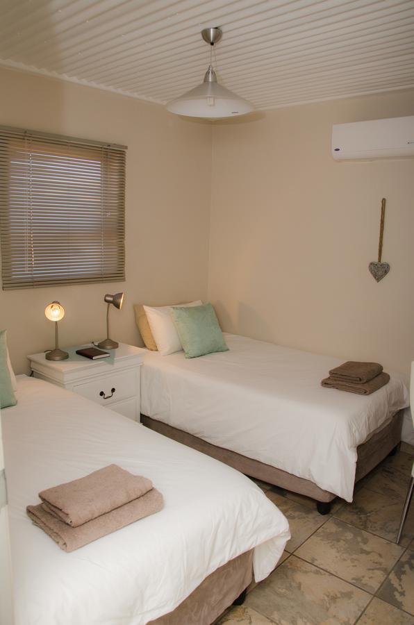 Kgalagadi Lodge Askham Экстерьер фото