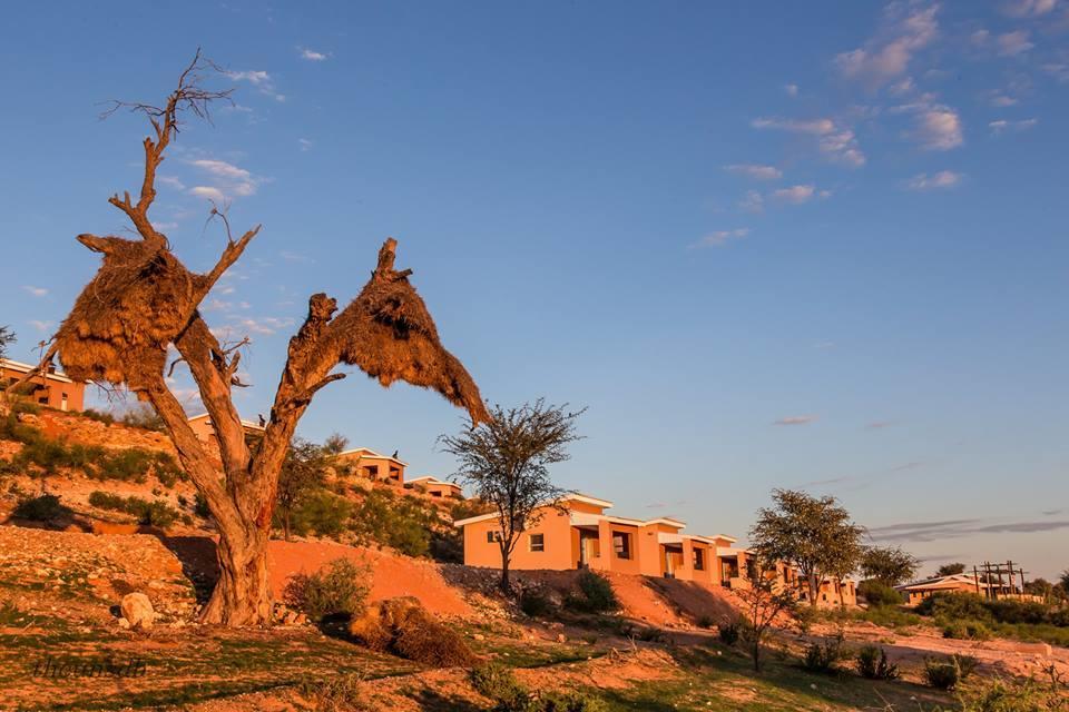 Kgalagadi Lodge Askham Экстерьер фото