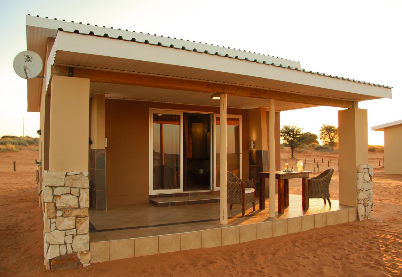 Kgalagadi Lodge Askham Экстерьер фото