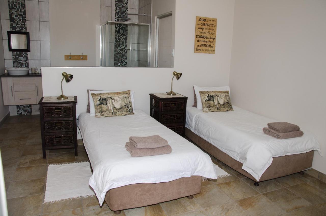 Kgalagadi Lodge Askham Экстерьер фото